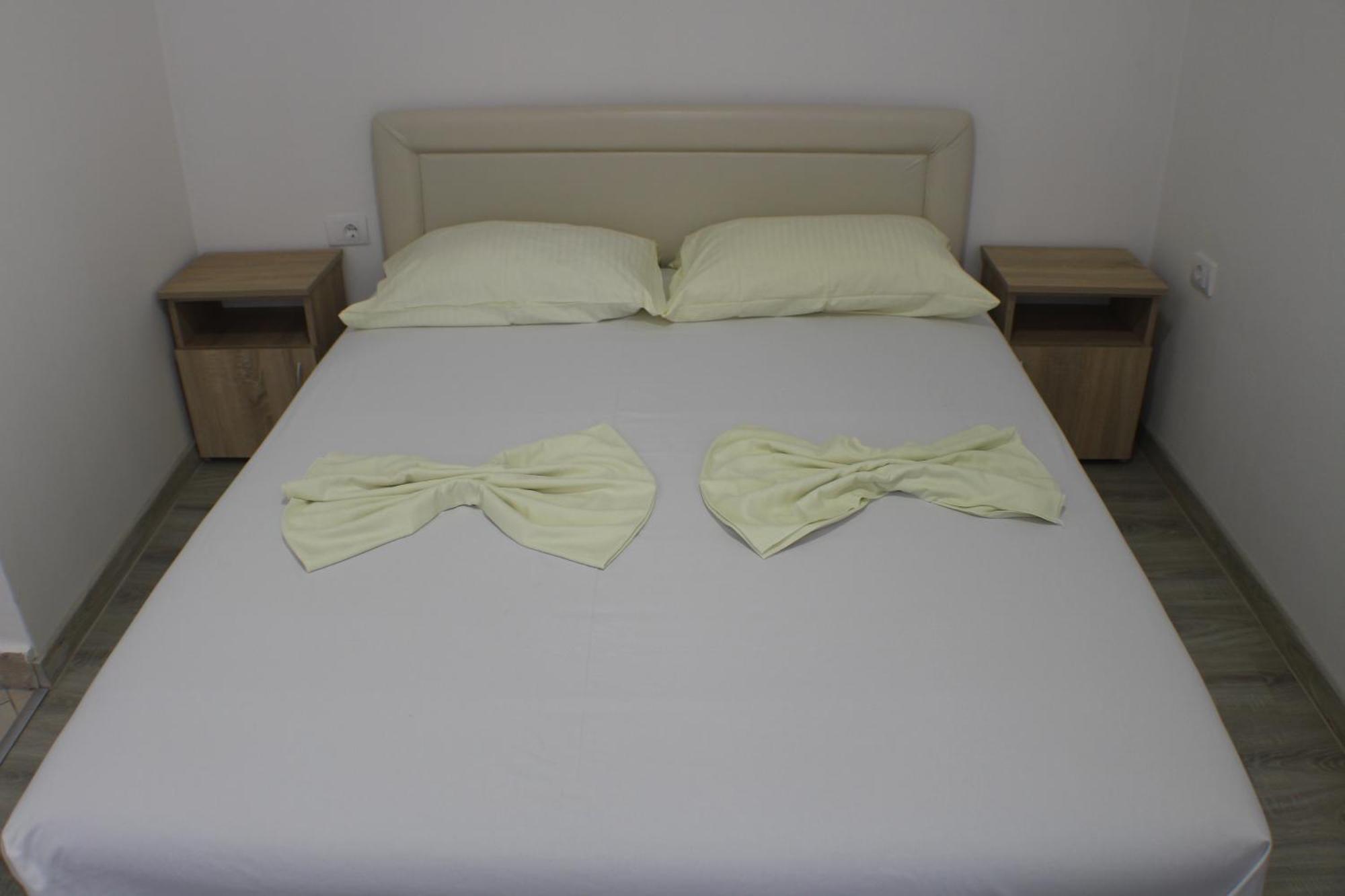 Gjinaj Apartments Ulcinj Rum bild
